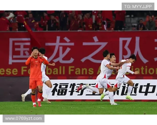 U23国足顺攻鲍世蒙助攻破门